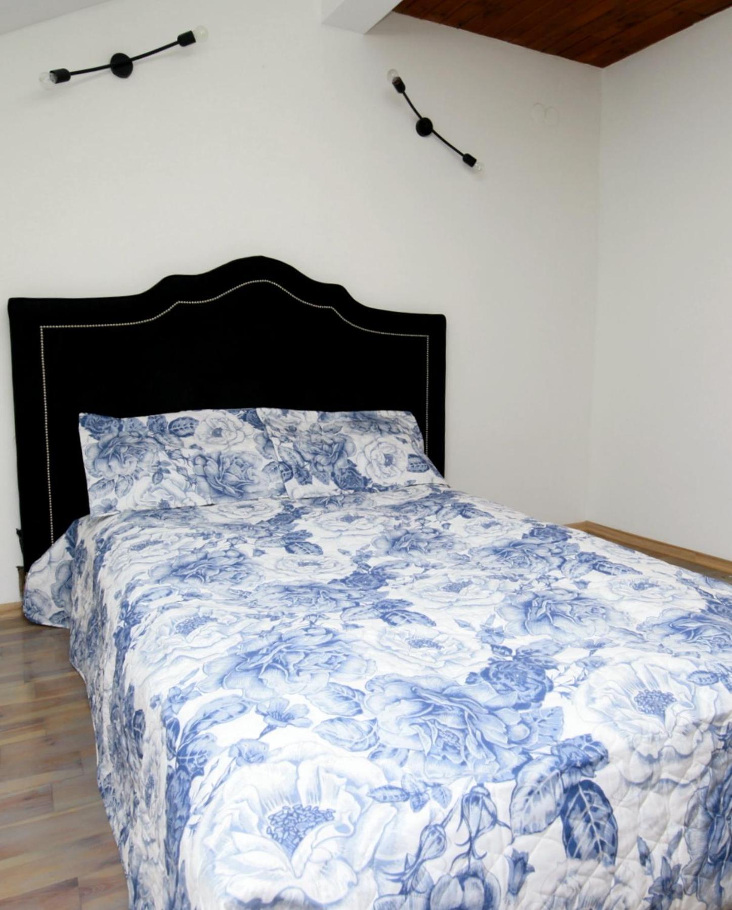 Millanova Apartment Milanowek Bagian luar foto